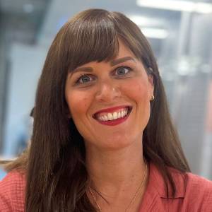 Chloe Hayes, Cognitive Hypnotherapy, Essex
